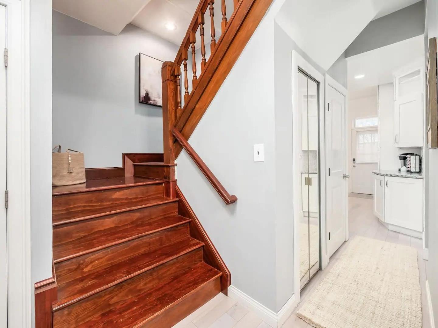 Fun Upscale Oasis W Hot Tub Near Osu & Short North Villa Columbus Eksteriør bilde