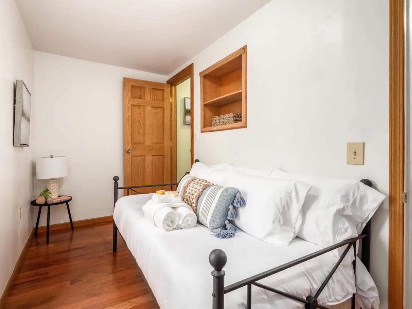 Fun Upscale Oasis W Hot Tub Near Osu & Short North Villa Columbus Eksteriør bilde