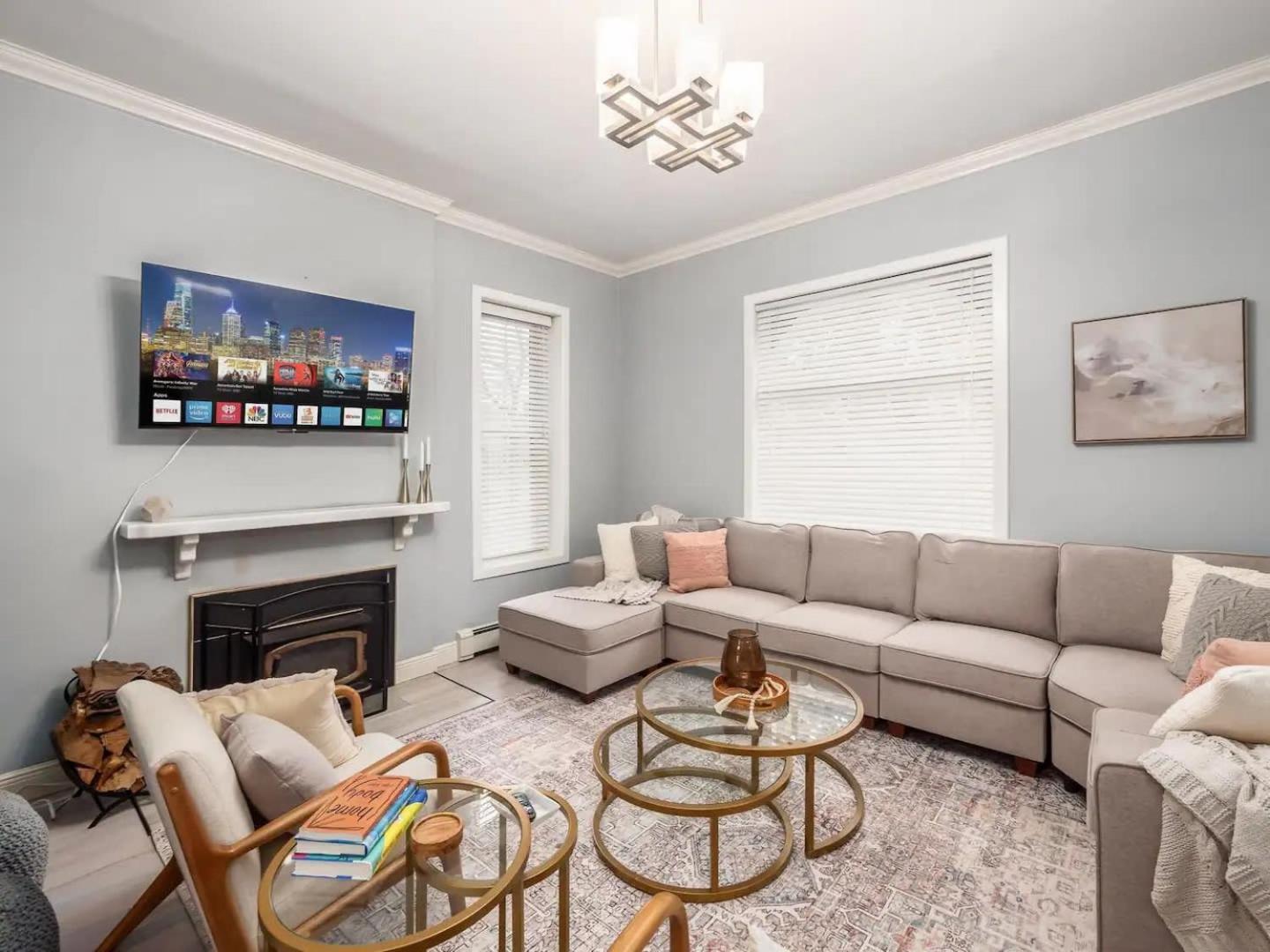 Fun Upscale Oasis W Hot Tub Near Osu & Short North Villa Columbus Eksteriør bilde